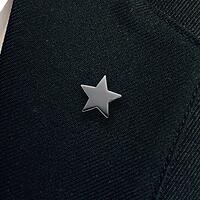 TINY STAR enamel badge (pack of 5)