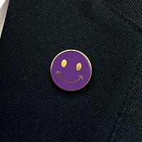SMILEY FACE enamel badge (pack of 5)