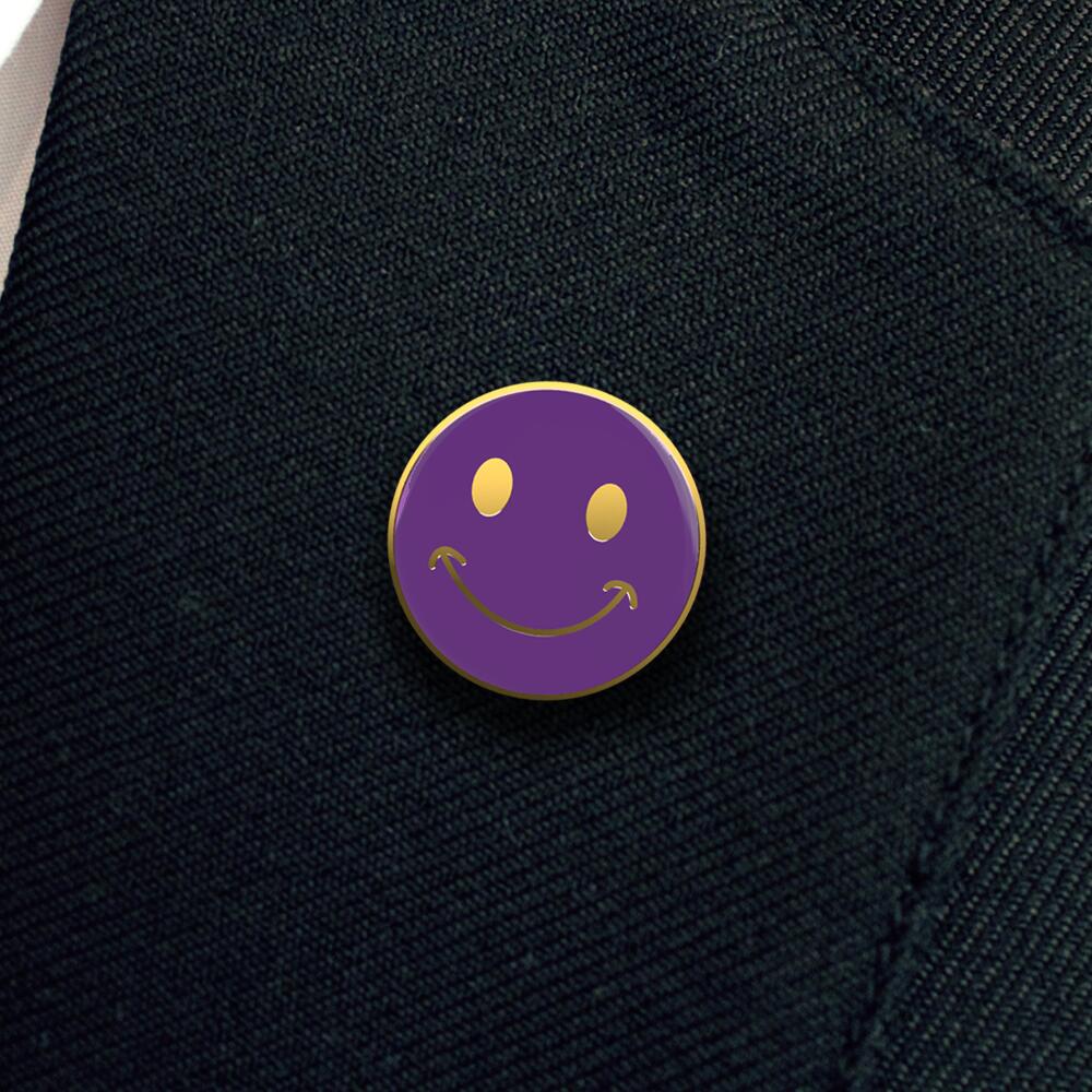 SMILEY FACE enamel badge (pack of 5)