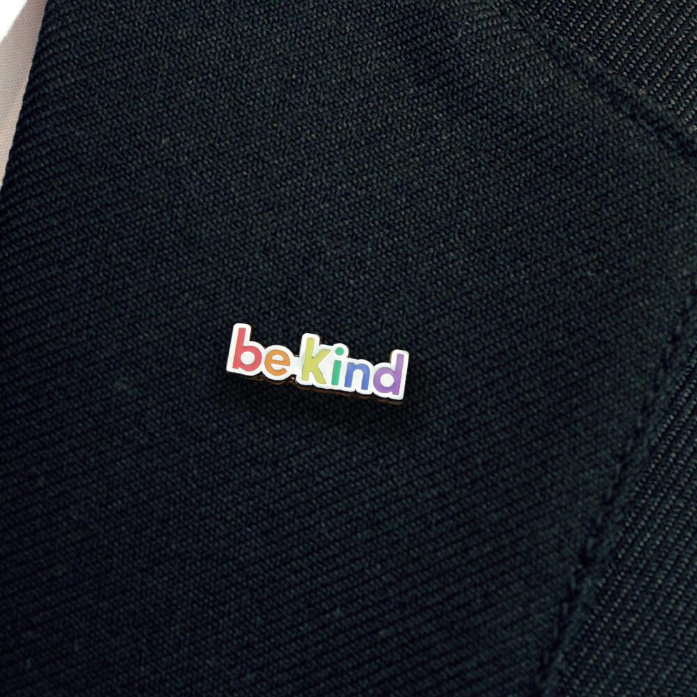 'be kind' badge (pack of 5) - Image 2