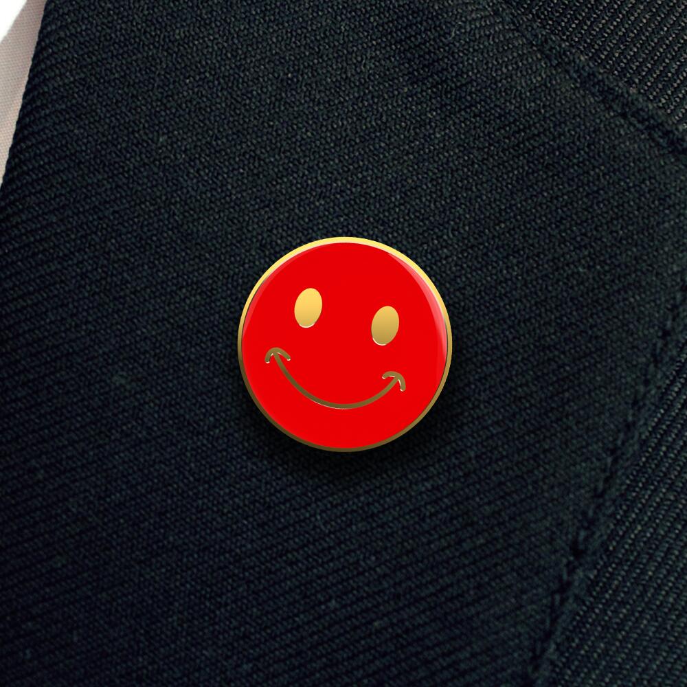 SMILEY FACE enamel badge (pack of 5) - Image 7