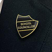SCHOOL COUNCILLOR shield badge (pack of 5)